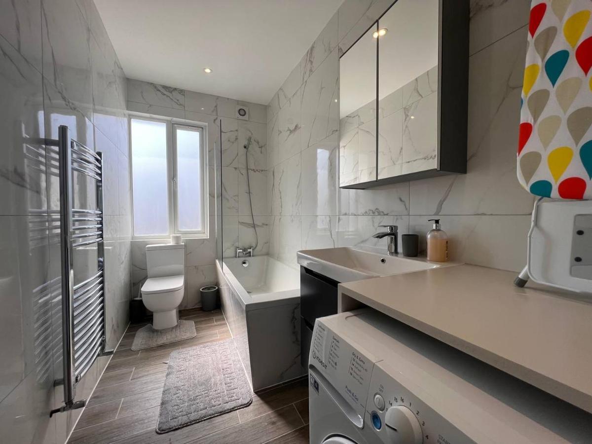 Star London Finchley Road 2-Bed Residence Exteriör bild